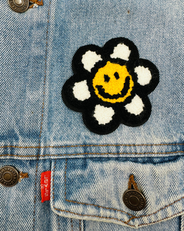 Fluffy Flower II Iron-On Patch