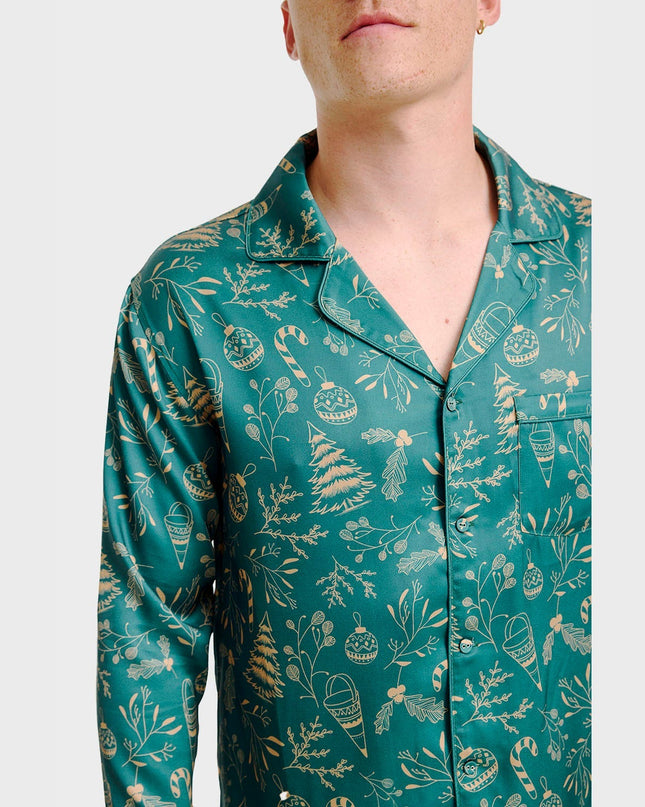 Der elegante Satinpyjama – Herren