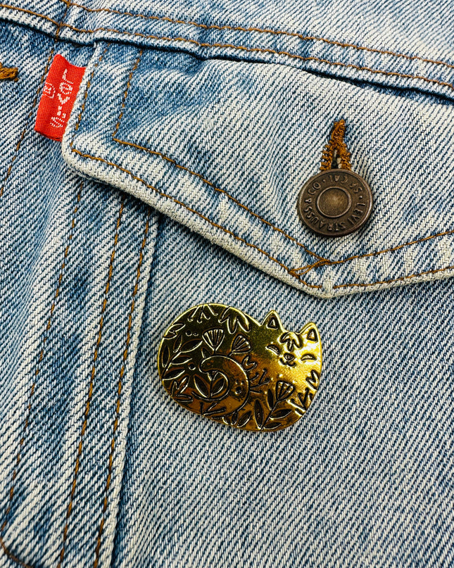 Goldene Katzenbrosche | Weihnachtspyjamas und Accessoires für die ganze Familie