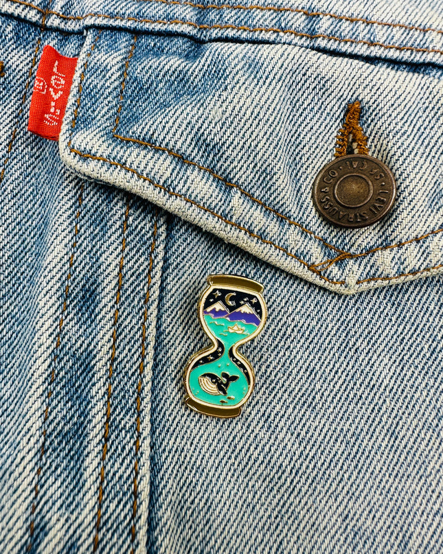 Moby Dick II Anstecknadel | Accessoires für Damen