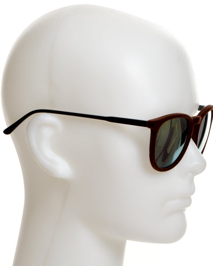 Braunes Plüschaccessoire – kuschelig und stilvoll