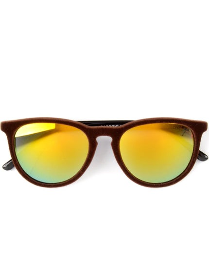 Braunes Plüschaccessoire – kuschelig und stilvoll