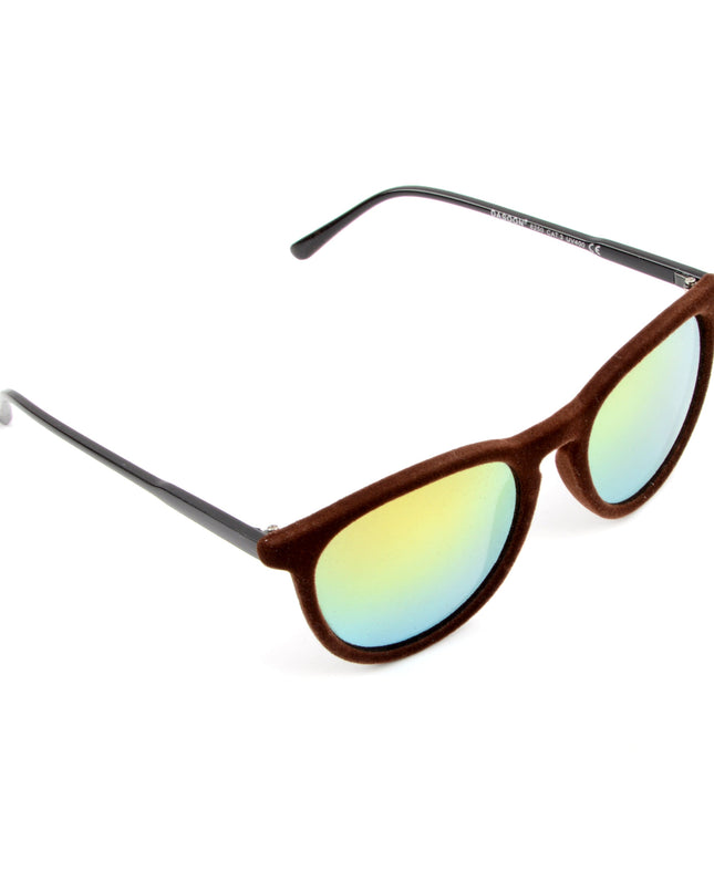 Braunes Plüschaccessoire – kuschelig und stilvoll