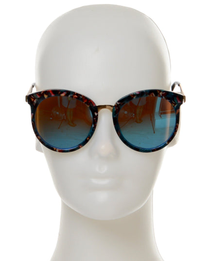 Blaues Oversize-Accessoire – modisch und bequem