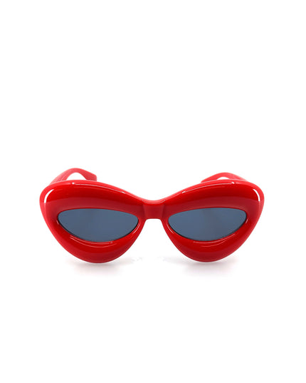 Geschwollene Augen, rote Augen – verspieltes Accessoire