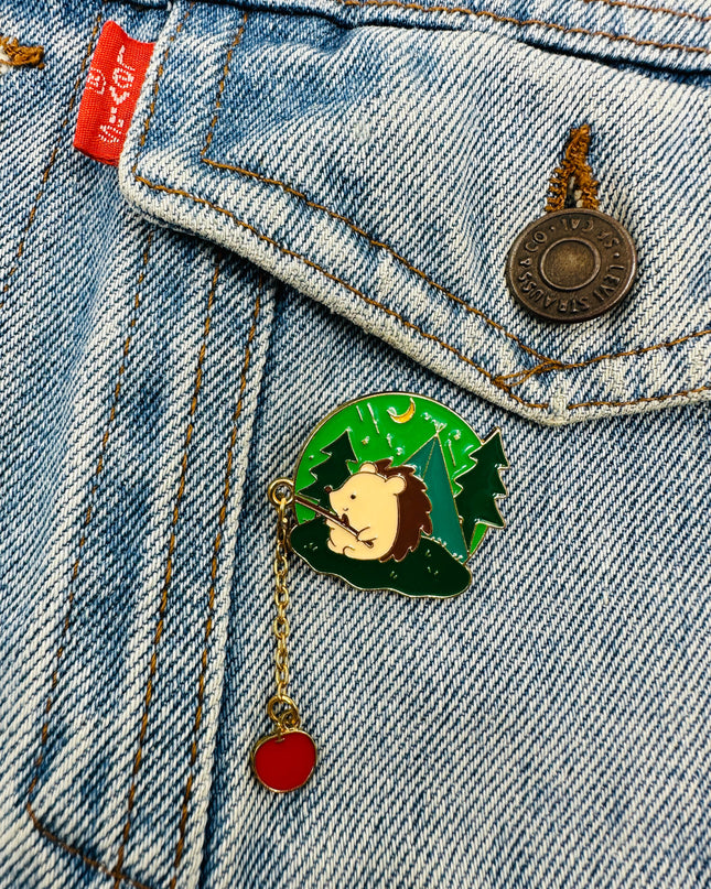 Angel-Igel-Anstecknadel | Weihnachtspyjamas und Accessoires für die ganze Familie