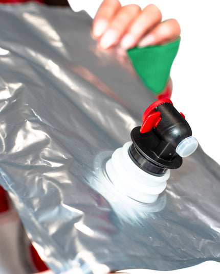 Weihnachtspullover mit Jingle Juice-Getränkemotiv