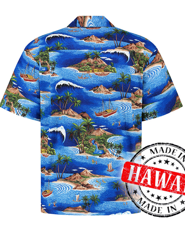 Hawaiihemd segelt um Hawaii