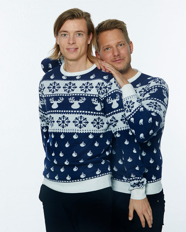 Klassischer blauer Weihnachtspullover für Herren