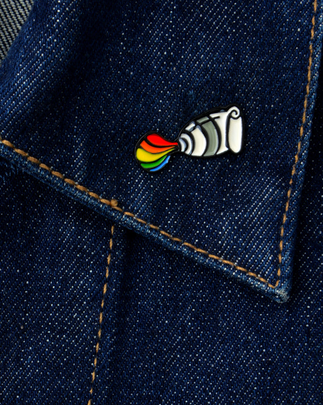 Pin - Regenbogen-Zahnpasta