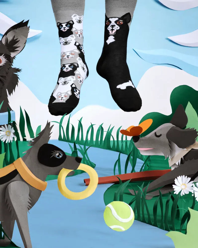 Socken mit dem Aufdruck „Viele Morgen“ – Design „Schwarzer Hund“ | Tags: Weihnachtssocken