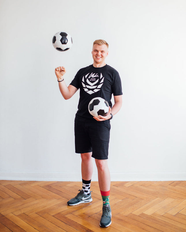 Many Mornings Zokni – Fußballfan-Socken für alle