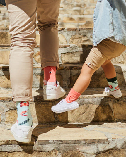 Many Mornings Zokni - Frutti di Mare Fun Socks for Everyone