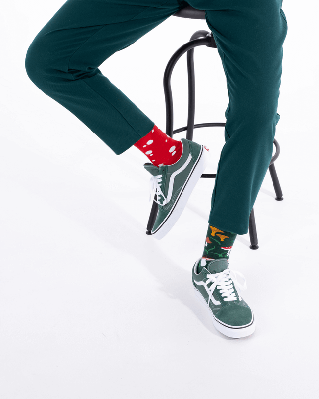 Viele Morgen Socken - Treffen mit den Pilzen