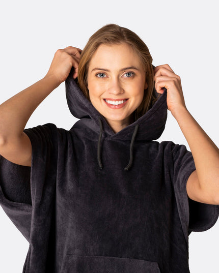 Anthrazitgrauer Handtuchponcho