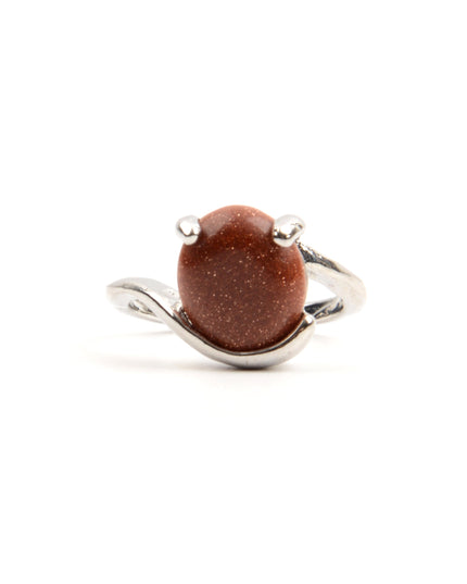 Brauner ovaler Ring