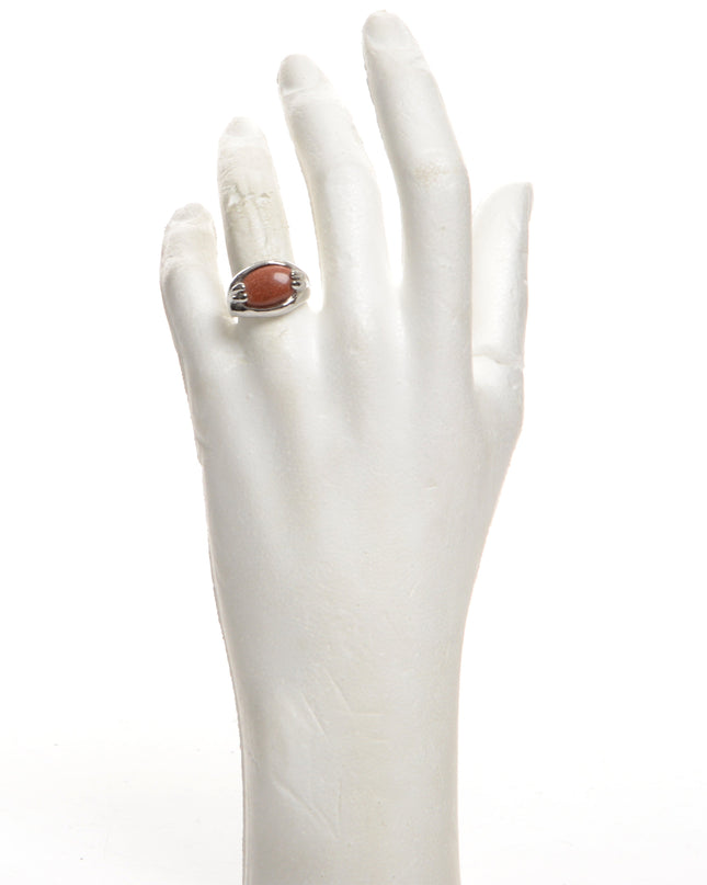 Brauner ovaler Ring I