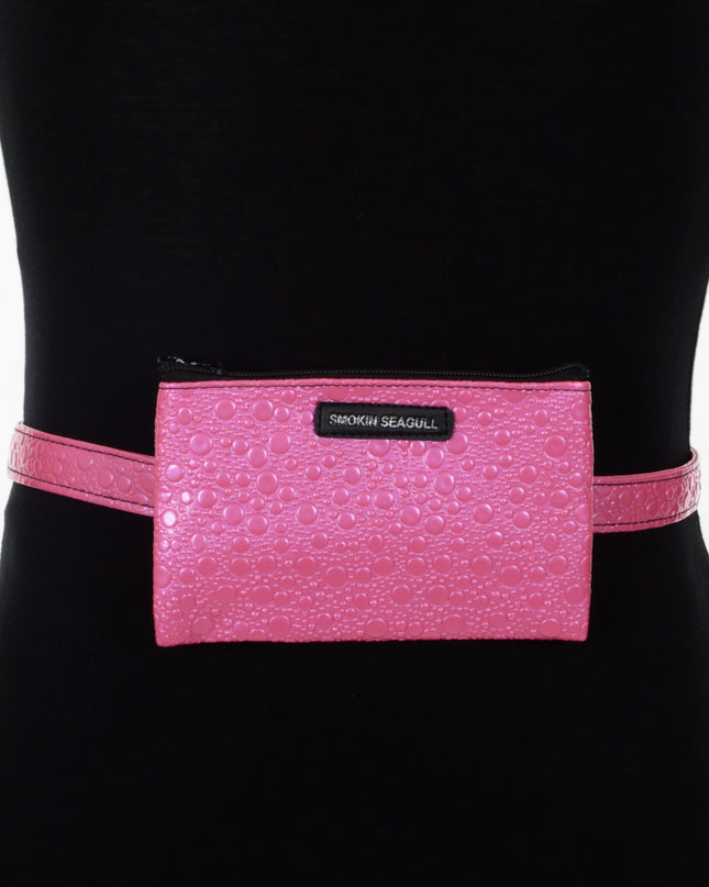 Pinke Gürteltasche mit Blasenmuster | Stilvolles Accessoire für alle