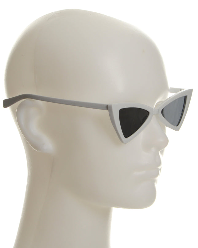 White Bravo Accessory