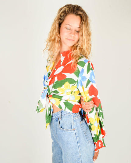 Stillleben-Bluse – Klassisches Weiß in limitierter Kollektion