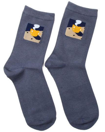 Socken mit Stillleben – Zokni-Tassendesign