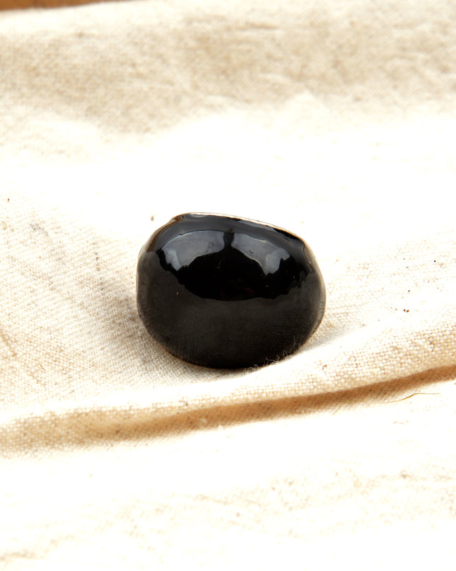 Shiny Black Ring