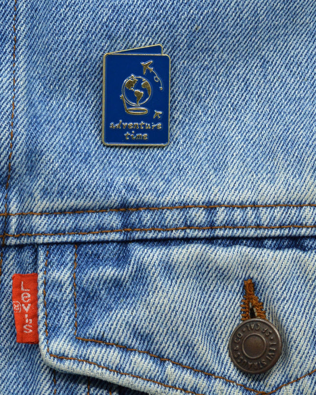 Brosche – Adventure Time