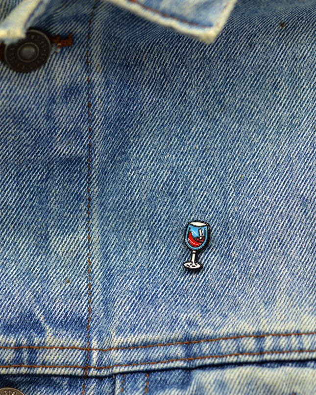Brosche – Weinglas