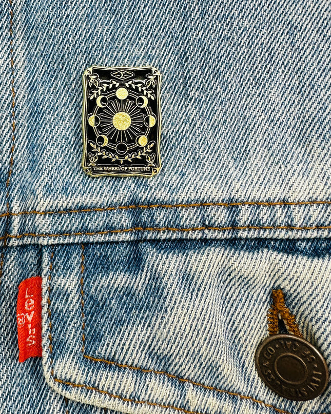 Brosche – Dunkles Tarot | Rad des Schicksals | Accessoires