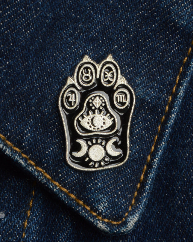 Fun Paw Badge for Easter and Halloween Celebrations