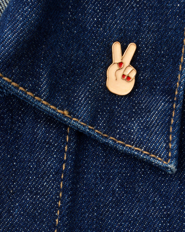 Peace II Emaille-Anstecknadel | Einzigartiges Accessoire