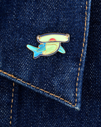 Hammerhead Shark Brooch - Distinctive Ocean Accessory