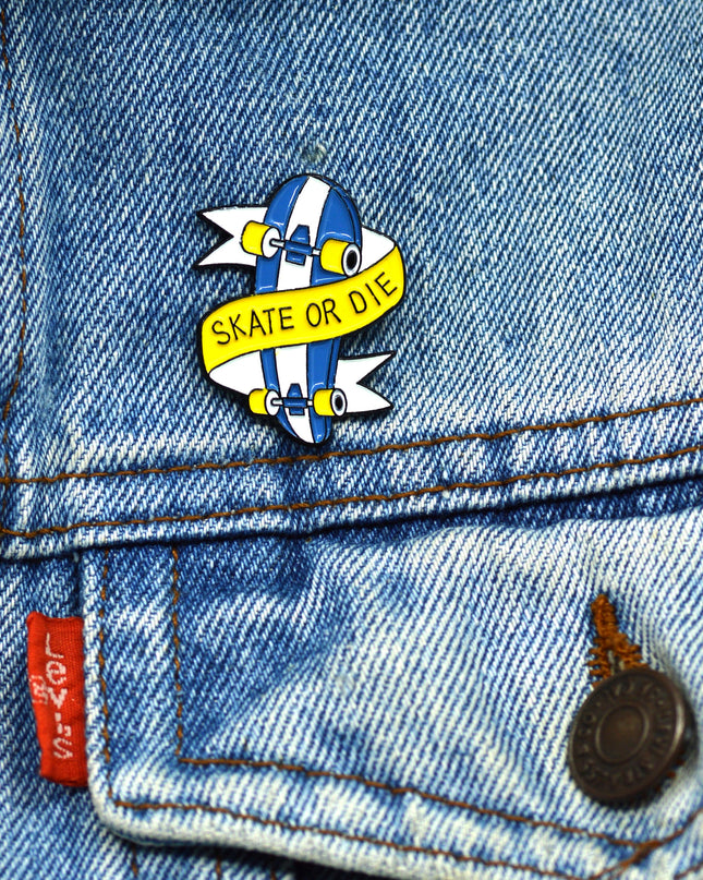 Skate or Die Pin | Tags: Accessoires