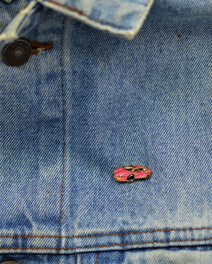 Brosche – Rennwagen | Sportlich und witzig