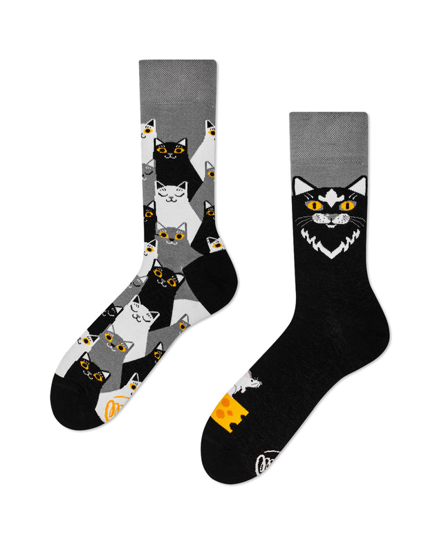 Many Mornings Zokni – Schwarze Katze Halloween-Spaß-Socken für alle