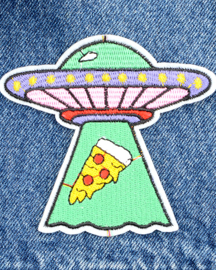 Aufbügelbarer Aufnäher – UFO I für Osterfeierlichkeiten