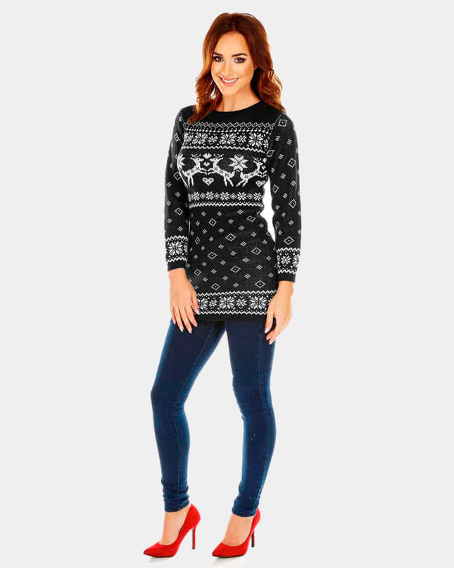 Schwarzes Weihnachtskleid mit Rentier