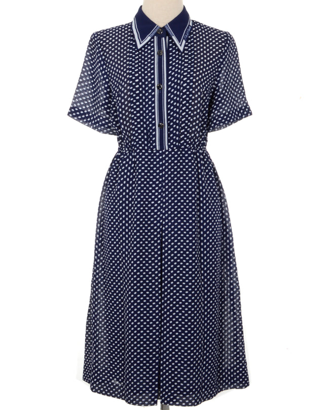 Vintage-Kleid – Perlmuttfarben | Vielseitig einsetzbar für Weihnachten und Halloween