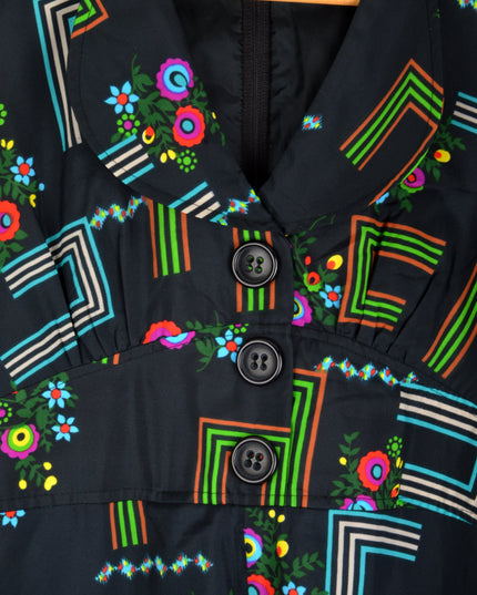 Vintage-Kleid - Linien