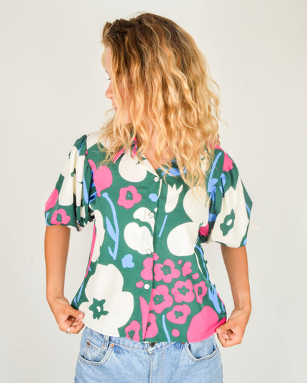 Bluse mit Blumenstrauß – Grün | Limitierte Kollektion für alle Altersgruppen