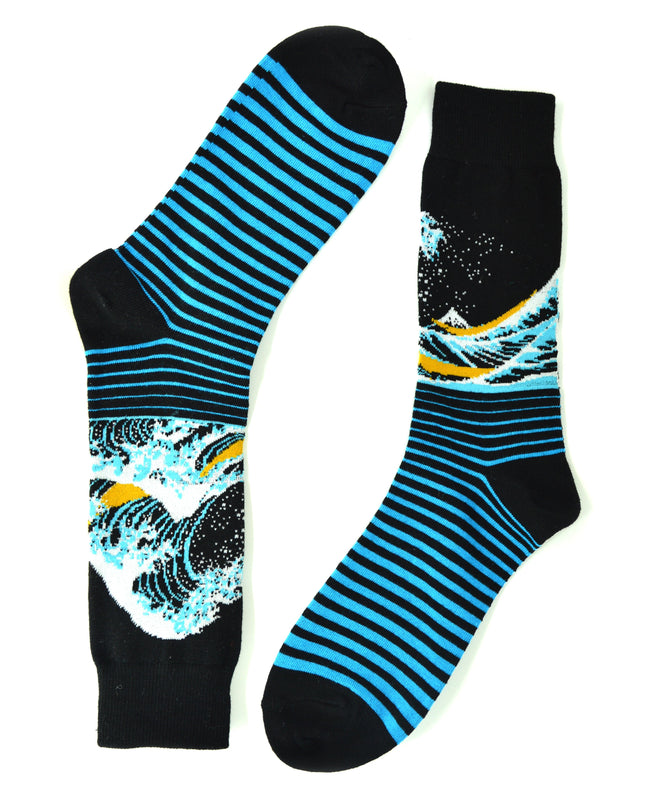 Gestreifte Hokusai-Socken – lustig und künstlerisch