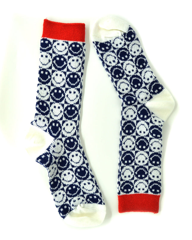 Lustige Weihnachtssocken – Zokni Pepita Smiley-Design