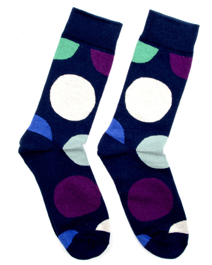 Socken mit Polka-Dots – lustig und trendig